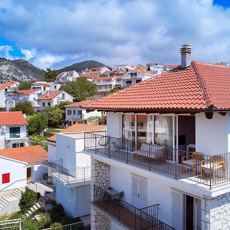 D_View Διαμέρισμα Χβαρ Εξωτερικό φωτογραφία